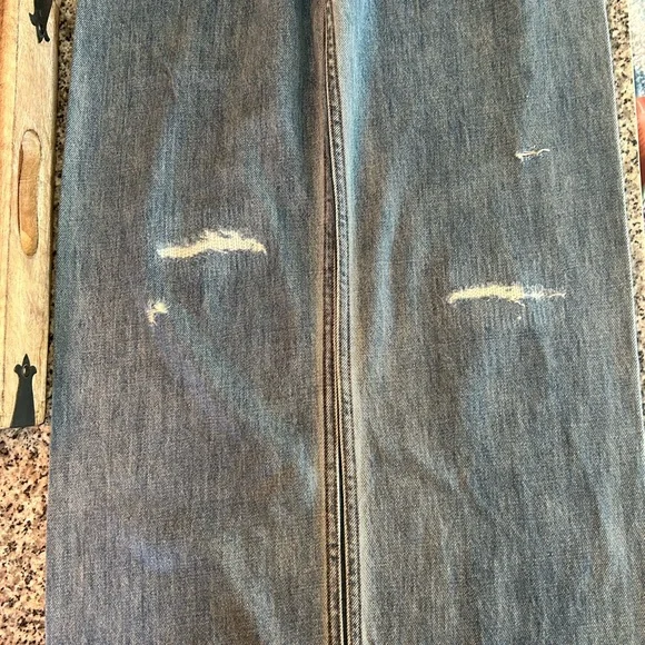 Women’s Jeans - Picture 6 of 8